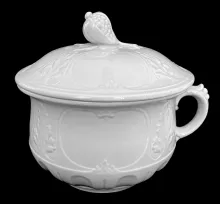 Asia Shape_G. Wooliscroft_Chamber Pot Base and Lid_Item_001