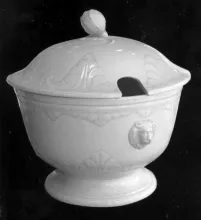 Athens Shape_Podmore, Walker, & Co._Hot Toddy Bowl with Handles and Lid_Item_001