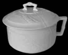 Basketweave with Band | Alfred Meakin | Chamber Pot Base and Lid | Item | 002