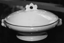 Britannia_Unspecified_Vegetable Tureen Base and Lid_Item_001