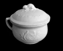 Dominion | W. Baker & Co. | Chamber Pot Base and Lid | Item | 001