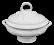 Forget-Me-Not_E. & C. Challinor_Sauce or Soup Tureen Base and Lid_Item_001
