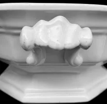 Gothic_J. Wedgwood_Vegetable Tureen Base and Lid_Handle_003