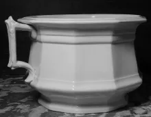 Gothic_Unspecified_Chamber Pot Base_Item_001