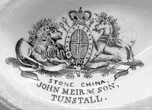 Ivy Wreath_John Meir & Son_Gravy Boat_Mark_002