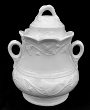 Ivy Wreath_John Meir & Son_Sugar Bowl with Lid_Item_001