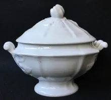 Leaf Fan_Bridgwood & Clarke_Sauce or Soup Tureen Base and Lid_Item_001