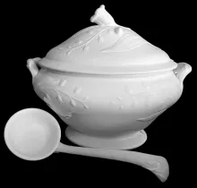 Lily of the Valley_Anthony Shaw_Sauce or Soup Tureen Base, Lid, and Ladle_Item_001