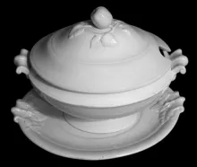 Ontario Shape | William Adams & Sons | Sauce or Soup Tureen Base, Lid, and Underplate | Item | 001