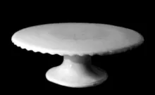 Plain | Unspecified | Saw Tooth Cake Stand | Item | 004