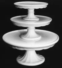 Plain | Unspecified | Scalloped Cake Stand | Collection | 001