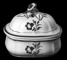 Portland Shape | Elsmore & Forster | Soap Box Base and Lid | DecItem | 001