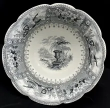 Unknown Tableware | Unspecified | Bowl (Fluted w Scalloped Rim on Tall Pedestal) | DecItem | 002