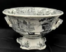 Unknown Tableware | Unspecified | Bowl (Fluted w Scalloped Rim on Tall Pedestal) | DecItem | 001