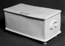 Utilitarian | Unspecified | Bank | Item | 001